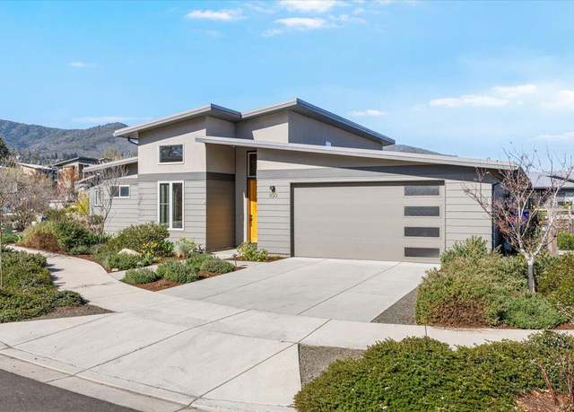 Property at 850 Sander Way, Ashland, OR 97520, 3 beds, 2 baths
