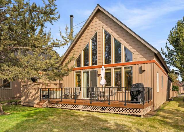 Property at 1845 Cinnamon Teal Dr, Redmond, OR 97756, 3 beds, 2 baths