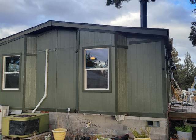 Property at 14634 SE Wintoon Rd, Prineville, OR 97754, 3 beds, 2 baths