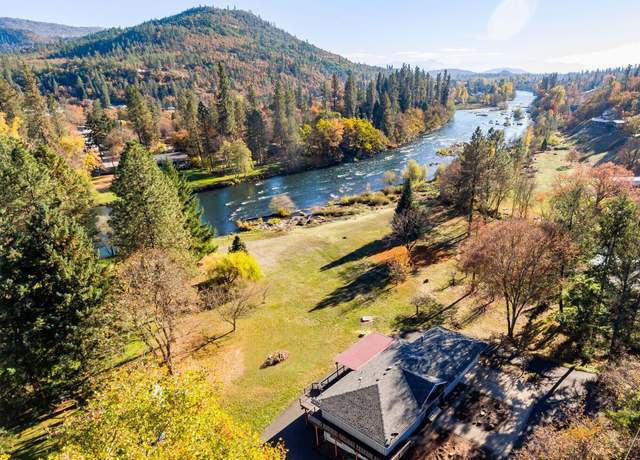Property at 7266 Rogue River Dr, Shady Cove, OR 97539, 4 beds, 3 baths