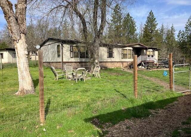 Property at 5845 Rhodes Ln, Eagle Point, OR 97524, 3 beds, 2 baths