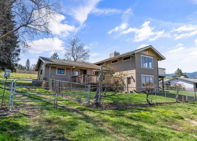 Property at 142 Theo Dr, Talent, OR 97540, 3 beds, 2 baths