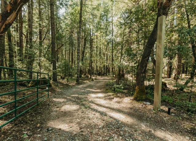 Property at 385 Beaver Meadows Rd, Cave Junction, OR 97523