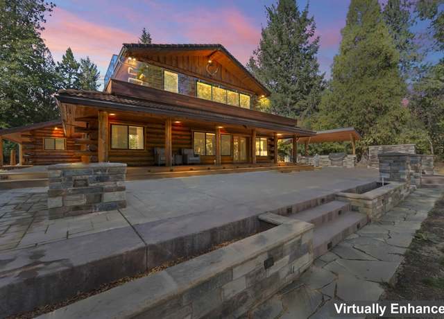 Property at 12214 Modoc Rd, White City, OR 97503, 11 beds, 5.5 baths
