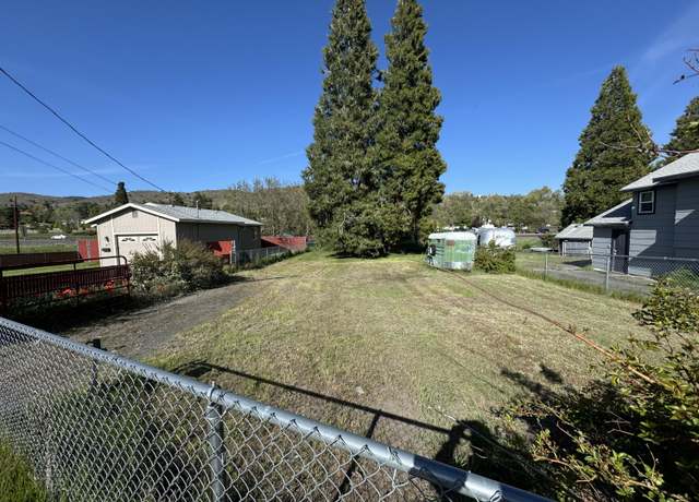 Property at 1807 Crescent Ave, Klamath Falls, OR 97601