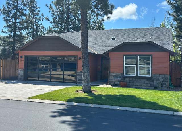 Property at 1639 W Williamson Ave, Sisters, OR 97759, 3 beds, 2 baths