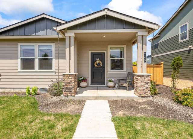 Property at 745 NE Union Loop, Prineville, OR 97754, 4 beds, 2 baths