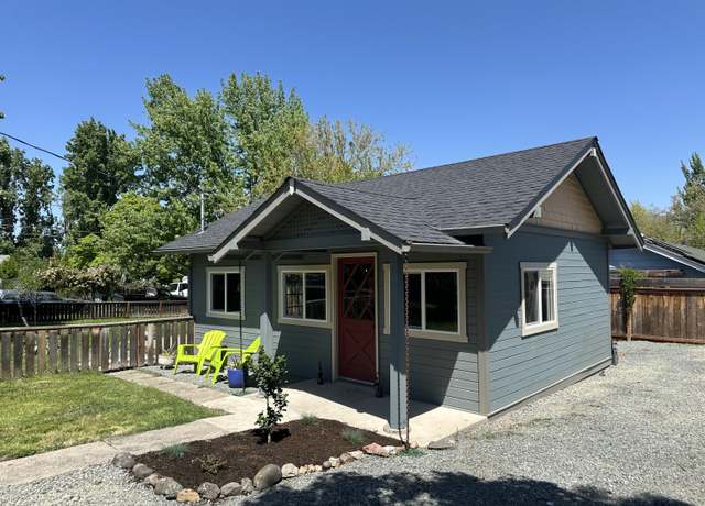 Property at 189 Ohio St, Ashland, OR 97520, 2 beds, 1 bath