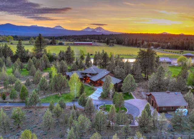 Property at 18355 Pinehurst Rd, Bend, OR 97703, 3 beds, 3.5 baths