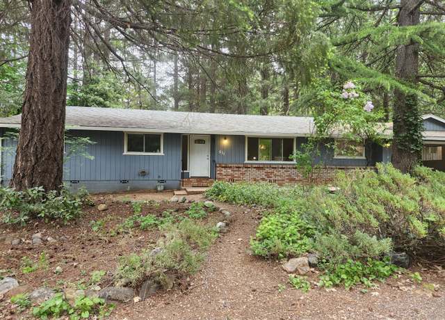 Property at 611 S Junction Ave, Cave Junction, OR 97523, 3 beds, 2 baths