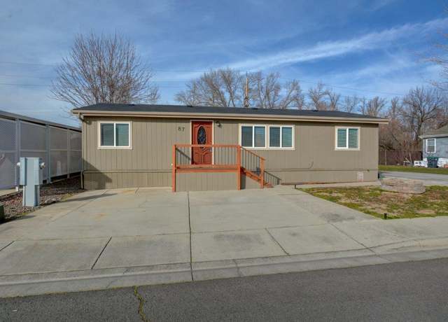 Property at 10 E South Stage Rd Spc 87, Medford, OR 97501, 3 beds, 2 baths