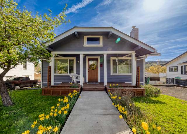 Property at 620 N 3rd St, Klamath Falls, OR 97601, 3 beds, 2 baths
