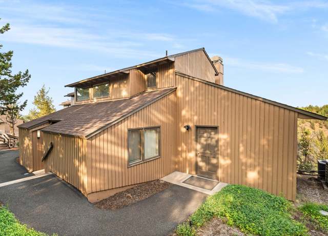 Property at 1950 Redtail Hawk Dr Unit RV33, Redmond, OR 97756, 3 beds, 3 baths