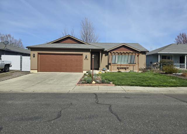 Property at 639 Karic Way, Eagle Point, OR 97524, 3 beds, 2 baths