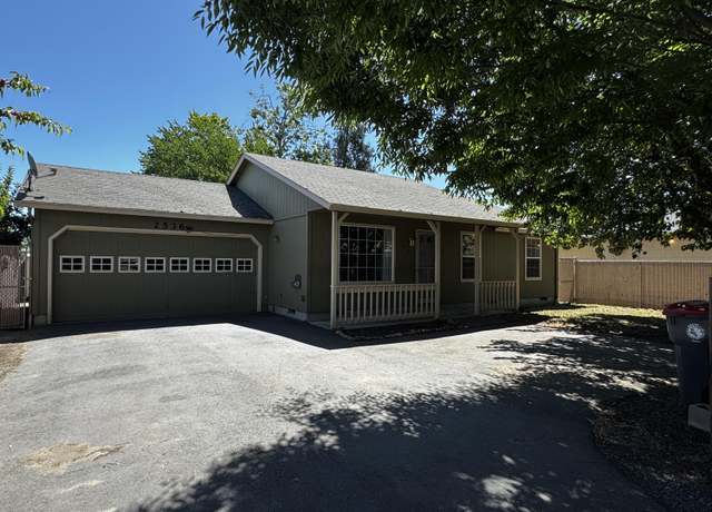 Property at 2536 Seneca St, Medford, OR 97501, 3 beds, 2 baths