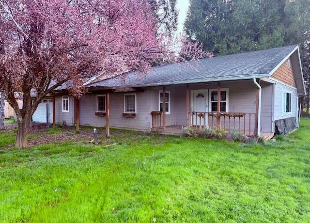Property at 8225 E Evans Creek Rd, Rogue River, OR 97537, 2 beds, 2 baths