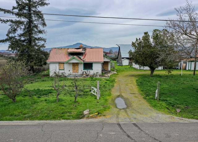 Property at 1452 Ross Ln, Medford, OR 97501