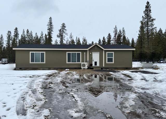 Property at 11841 Alderwood Dr, La Pine, OR 97739, 3 beds, 2 baths