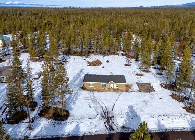 Property at 11841 Alderwood Dr, La Pine, OR 97739, 3 beds, 2 baths