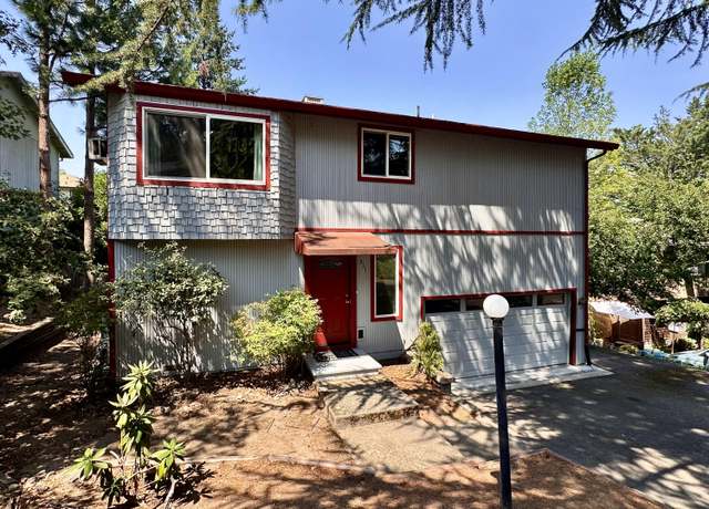 Property at 311 Luna Vista St, Ashland, OR 97520, 3 beds, 2 baths