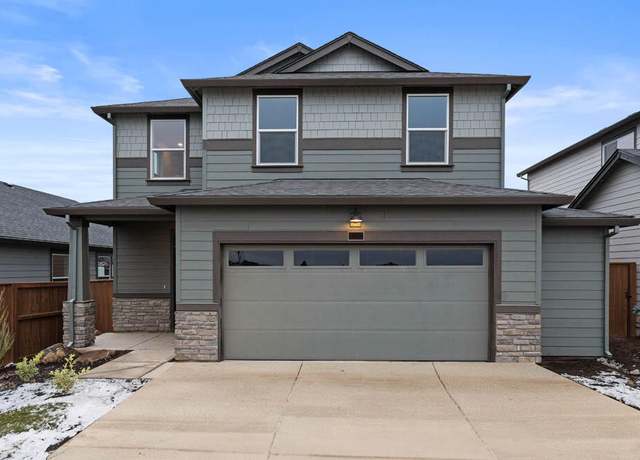 Property at 21244 SE Pelee Dr, Bend, OR 97702, 5 beds, 3 baths
