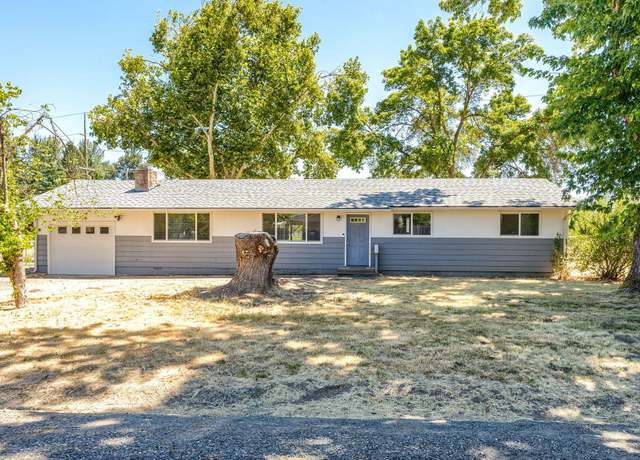 Property at 113 Glen Dr, Grants Pass, OR 97526, 3 beds, 2 baths
