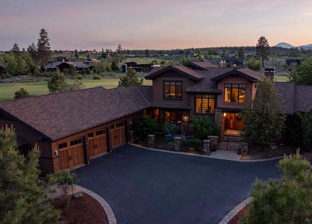Property at 19345 Roswell Dr, Bend, OR 97702, 4 beds, 4.5 baths