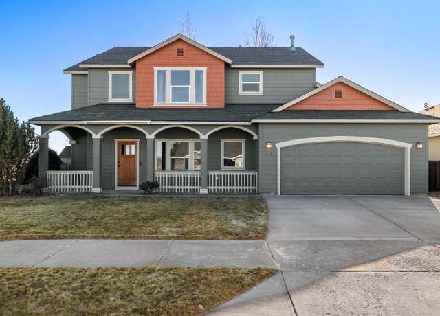 Property at 739 NE Marigold St, Madras, OR 97741, 4 beds, 2.5 baths