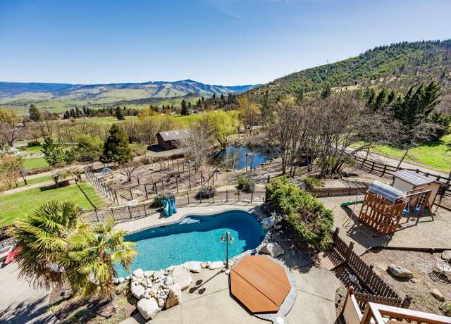 Property at 1495 Tolman Creek Rd, Ashland, OR 97520, 4 beds, 3.5 baths