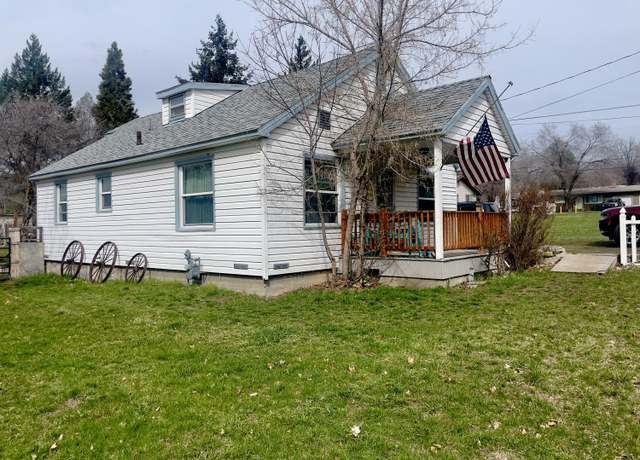 Property at 4847 Shasta Way, Klamath Falls, OR 97603, 4 beds, 1.5 baths