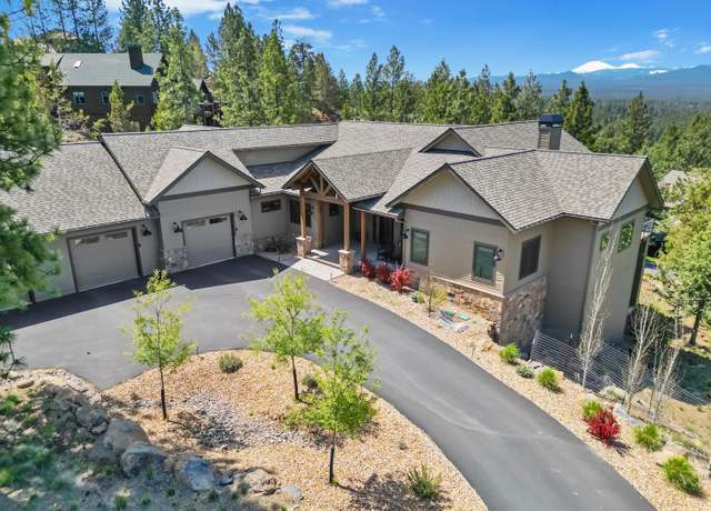 Property at 2905 NW Fitzgerald Ct, Bend, OR 97703, 3 beds, 2.5 baths