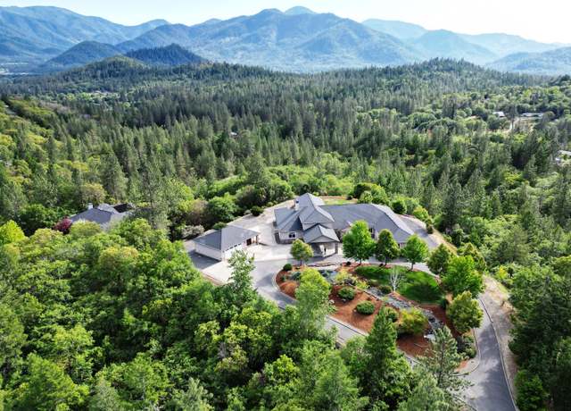 Property at 2054 Jaynes Dr, Grants Pass, OR 97527, 4 beds, 5.5 baths