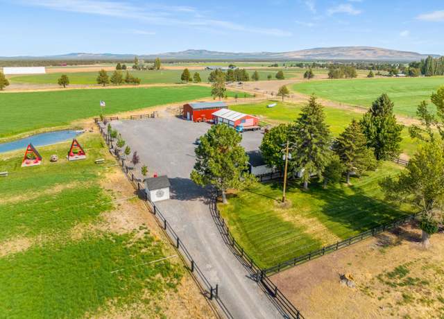 Property at 62950 Schmidt Rd, Bend, OR 97701, 3 beds, 2 baths