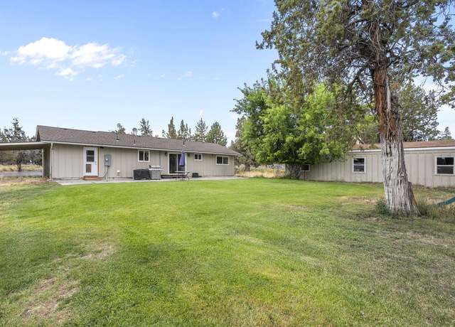 Property at 22940 Lariat Ln, Bend, OR 97701, 3 beds, 2 baths
