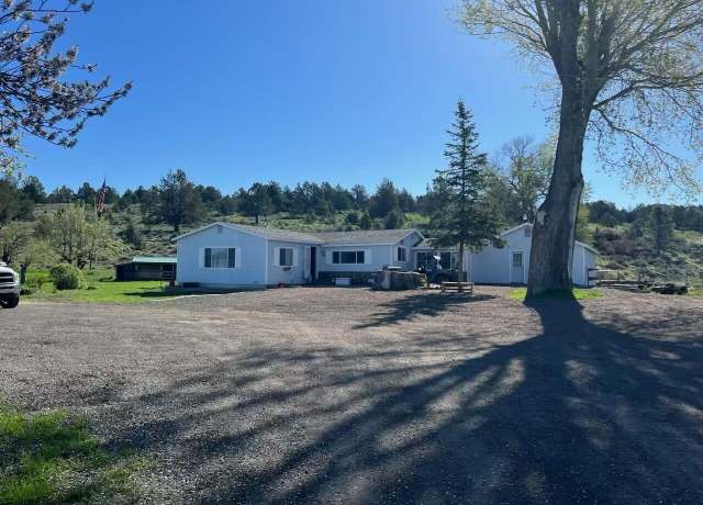 Property at 21161 N Highway 395, Lakeview, OR 97630, 3 beds, 1.5 baths