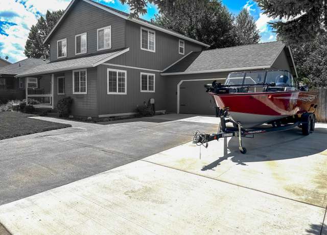 Property at 61369 Elkhorn St, Bend, OR 97702, 4 beds, 3 baths