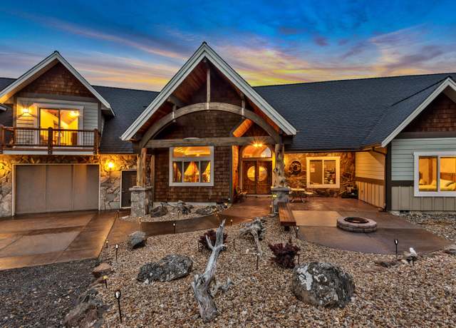 Property at 9075 NW Panorama Vw, Prineville, OR 97754, 3 beds, 3 baths