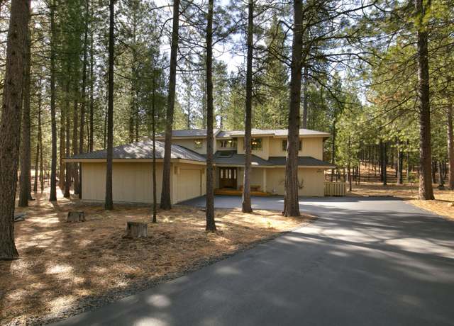Property at 70250 Camaret Unit GM 402, Black Butte Ranch, OR 97759, 3 beds, 2.5 baths