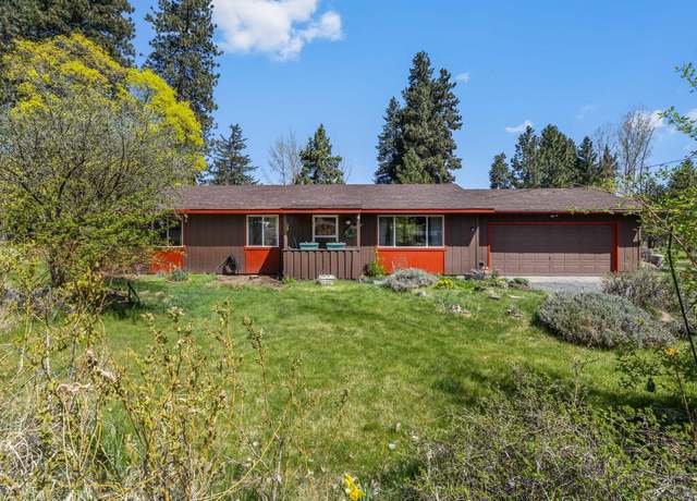 Property at 2323 NE 8th St, Bend, OR 97701, 3 beds, 1 bath