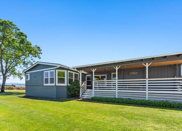 Property at 622 Raven Rd, Central Point, OR 97502, 3 beds, 2 baths