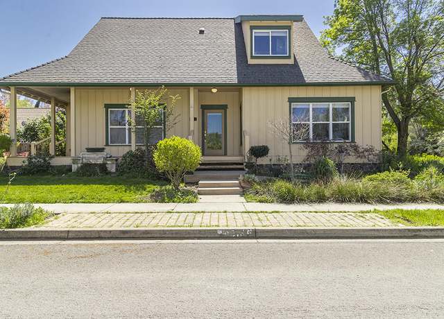 Property at 1314 Seena Ln, Ashland, OR 97520, 4 beds, 3 baths