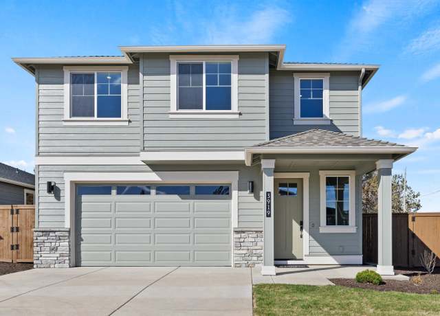Property at 3919 SW 47th Pl, Redmond, OR 97756, 3 beds, 2.5 baths