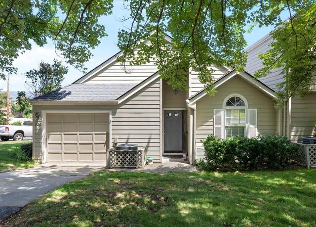 Property at 330 Glenn St, Ashland, OR 97520, 2 beds, 2 baths