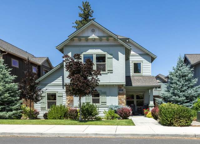Property at 61528 SE Lorenzo Dr, Bend, OR 97702, 3 beds, 3 baths