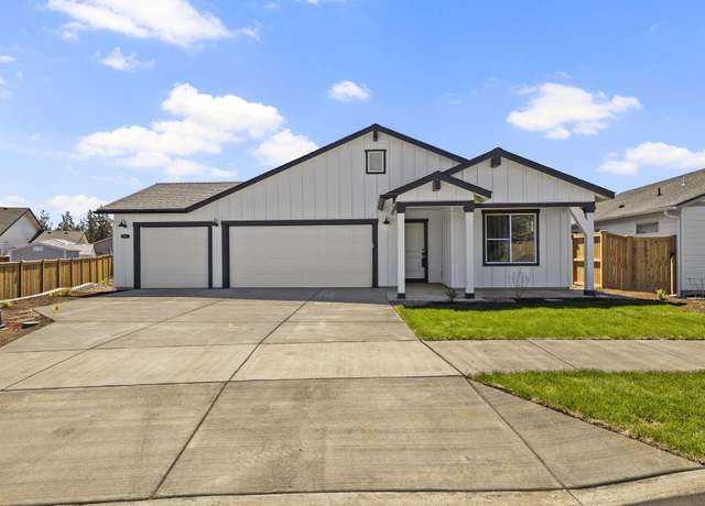 Property at 1062 NW Walnut Ave #70, Redmond, OR 97756, 3 beds, 2 baths