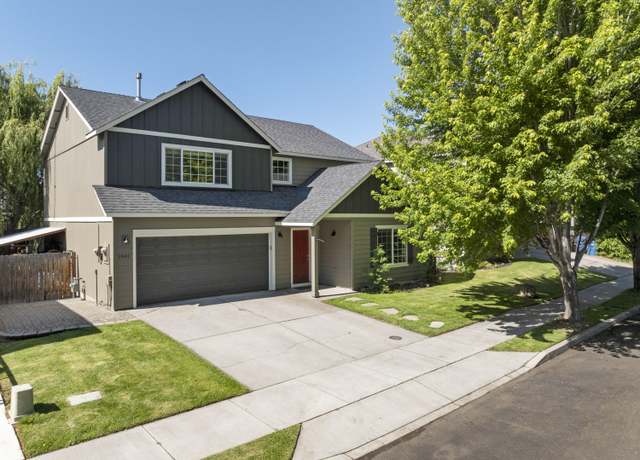 Property at 2944 SW Deschutes Dr, Redmond, OR 97756, 3 beds, 2.5 baths