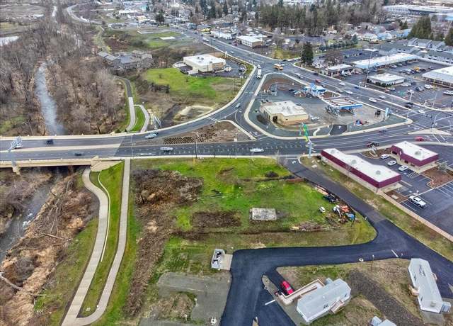 Property at 137 N Phoenix Rd, Medford, OR 97501