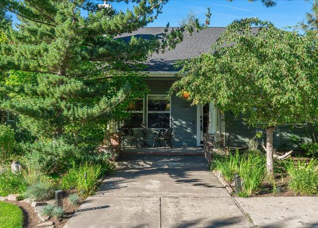 Property at 21062 Desert Woods Dr, Bend, OR 97702, 3 beds, 3 baths