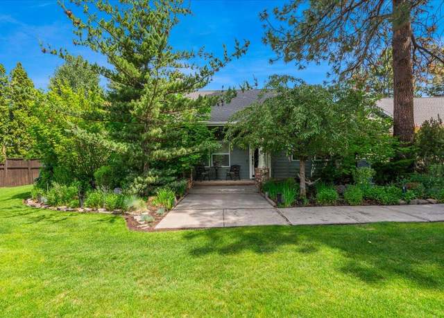 Property at 21062 Desert Woods Dr, Bend, OR 97702, 3 beds, 3 baths