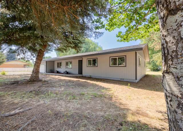 Property at 5419 Primrose Ln, Klamath Falls, OR 97601, 3 beds, 2 baths